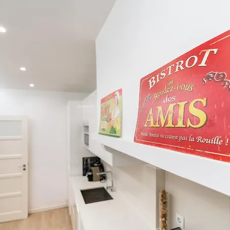 Altido Graca 1bedroom With Green Terrace & Bbq شقة