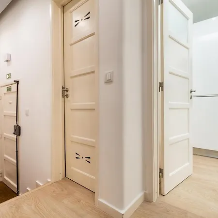 Altido Graca 1bedroom With Green Terrace & Bbq Appartement *